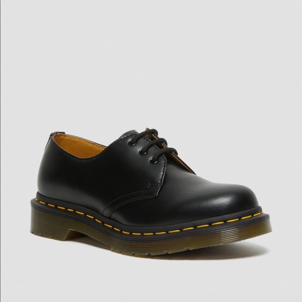 Dr Martens 1461 low top Oxford shoe
